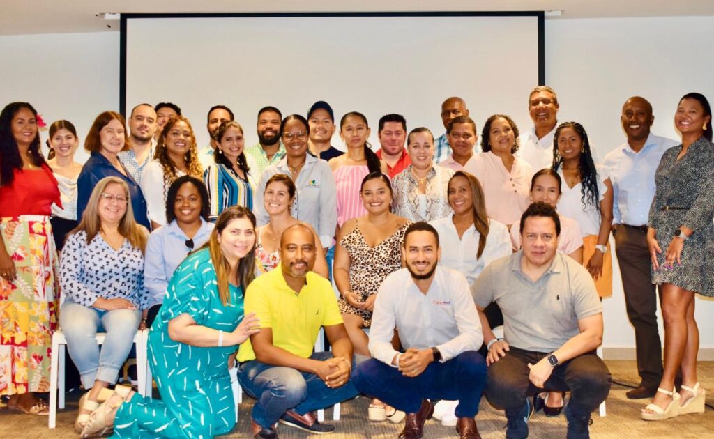 Empresarios del proyecto SAInnova fortaleciendo sus capacidades de innovación en el sector turístico de San Andrés